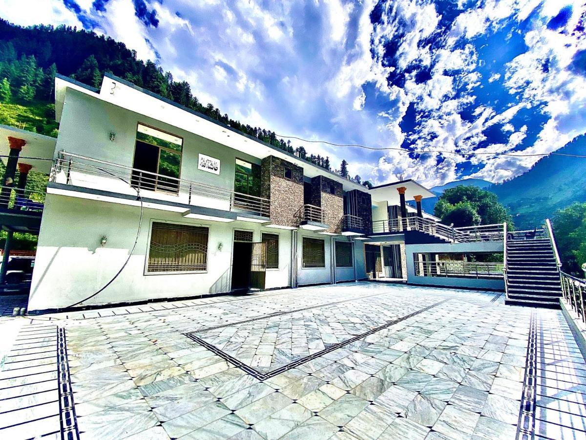 River Garden Hotel And Resort Naran Buitenkant foto